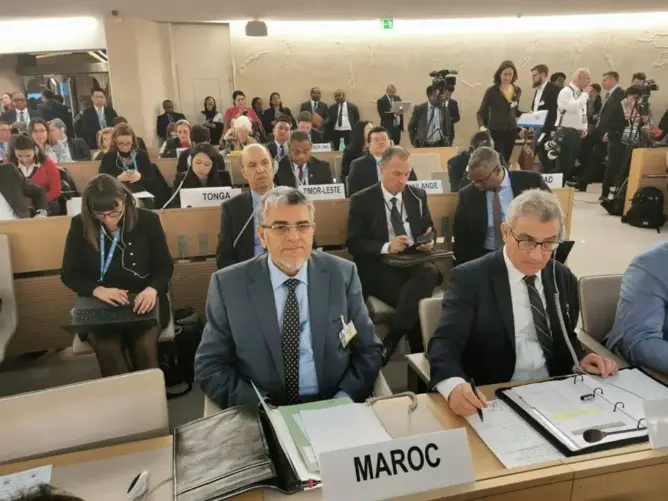 الرميد يسلط الضوء بجنيف على معاناة المغاربة المحتجزين بتندوف الجزائر