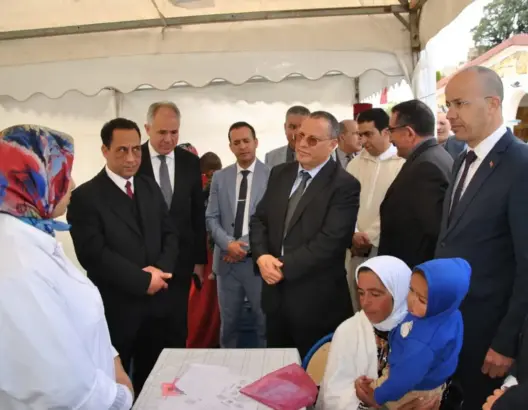 قافلة طبية تحط الرحال بدواوير نائية بالعرائش (صور)