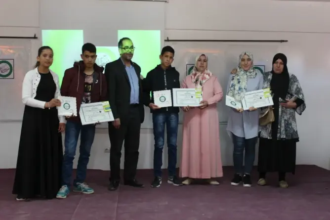 24 جائزة.. ثانوية ابن سينا باشتوكة تحتفي بتلاميذها المتفوقين (صور)