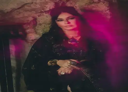 من بينهم المغرب..ناتاشا أطلس في جولة غنائية لألبومها الجديد “أيام غريبة”(صور)
