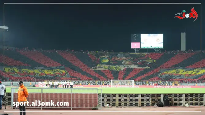 تيفو خرافي للجماهير الودادية يزين مدرجات دونور أمام النجم الساحلي(فيديو)