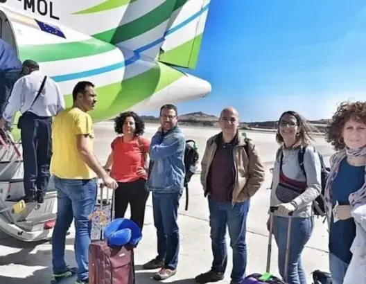 المغرب يرحل 8 مواطنين “كاتلان” كانوا في زيارة لمدينة العيون