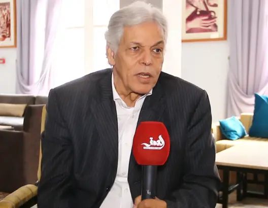 الدخيل: البوليساريو تعاني أزمة هوية خانقة وحوّلت المخيمات إلى صك تجاري