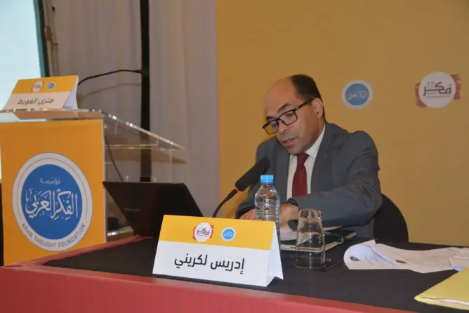 الكريني: “كورونا”.. إدارة بالرعب لتمرير قرارات يصعب تمريها في الحالات العادية