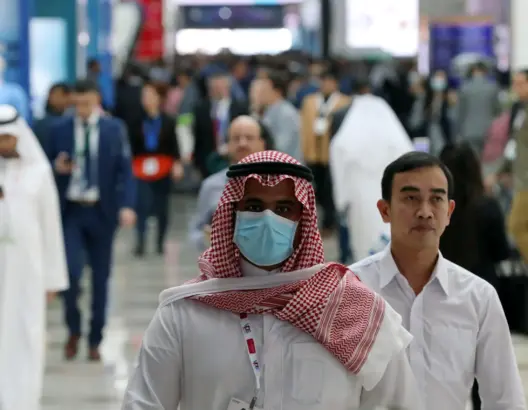 بينهم مغربي.. تسجيل 15 إصابة جديدة بفيروس “كورونا” بالإمارات