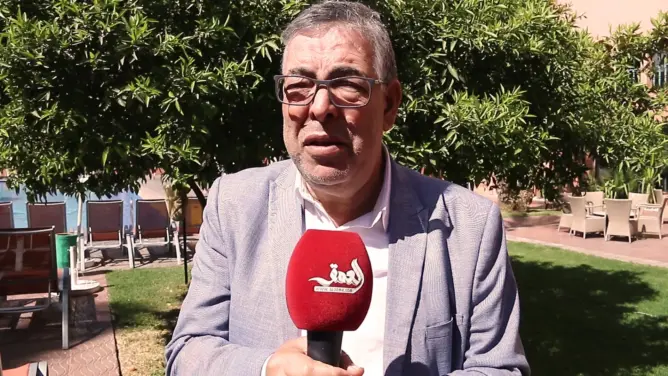 خوفا من “كورونا” .. العلالي يطالب بتكثيف الإجراءات في مداخل المملكة (فيديو)