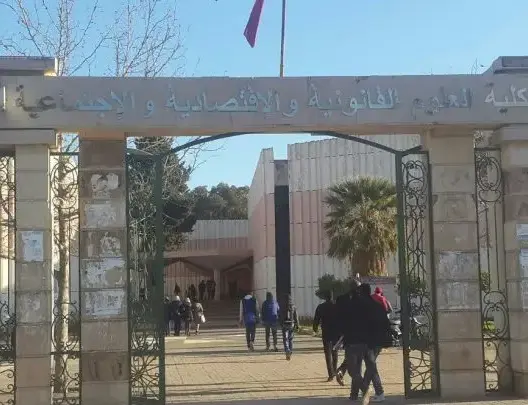 “الماستر مقابل المال” بفاس .. المحكمة تصدر أحكامها بحق المتورطين