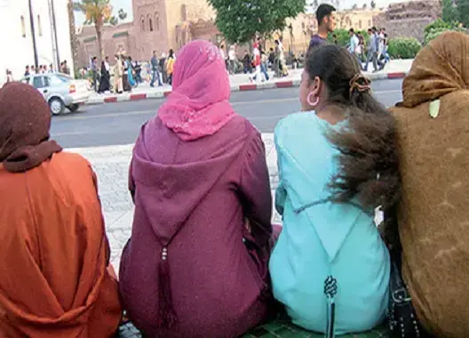 أقل من ثلث الأجراء بالوسط الحضري نساء.. وأجورهن تقل بـ23% مقارنة بالرجال