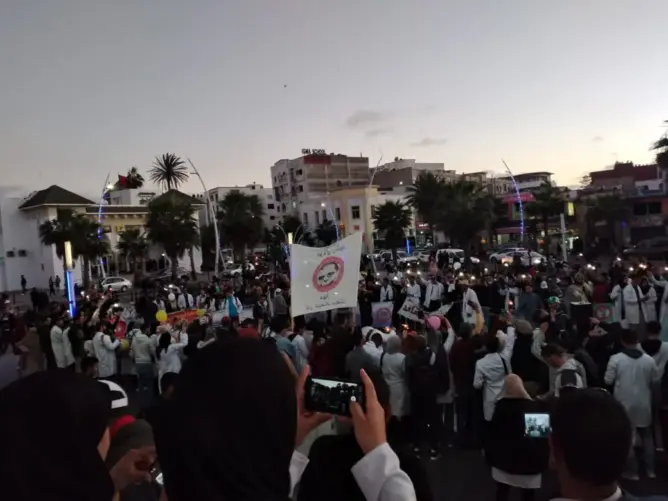 حرمان الأساتذة “المتعاقدين” من الحركة الانتقالية وطنيا يصل قبة البرلمان
