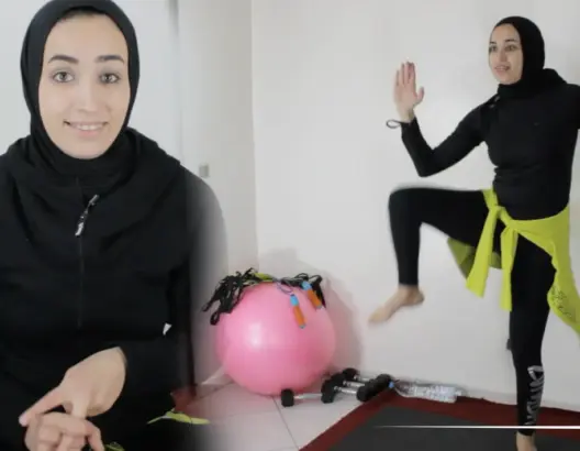 مونية.. مدربة لياقة بدنية تتحدى الحجر الصحي وتدرب فريقها عن بعد (فيديو)