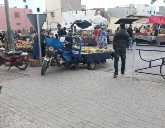رشق دورية للسلطات بالحجارة في انزكان .. ومطالب بالتدخل