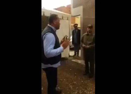 قائد نواحي ميدلت يمنع حفل عقيقة بسبب كورونا (فيديو)