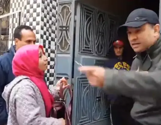 زوجة لاعب كرة مغربي تعلن شراءها لمنزل للمطلقة المطرودة بخريبكة (فيديو)