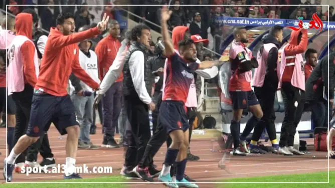 فرح وإحتفال وتأهل.. هكذا كانت اللحظات الأخيرة من مباراة الوداد(فيديو)