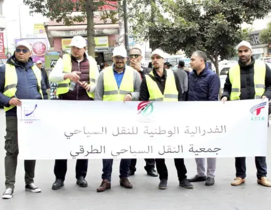 لمكافحة “كورونا”.. فيدرالية النقل السياحي تضع أسطولها لخدمة الأمن والأطباء