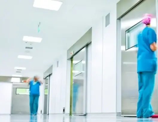 إدارة الـ”CNSS” تُنقّل مدير مصحة بالبيضاء إلى سطات