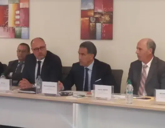 “تجارة 2020” ومديرية الضرائب تناقشان الإجراءات الضريبية
