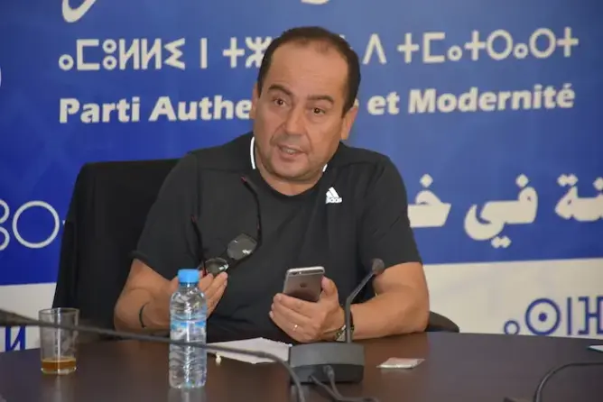 بعدما اتهم المنصوري بإقصائهم.. مغاربة العالم بالبام يهاجمون الزيتوني