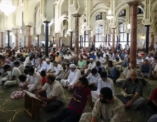 المفوضية الإسلامية بإسبانيا تغلق المساجد للحد من انتشار “كورونا”