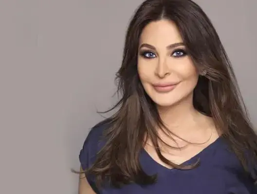 بسبب “كورونا”.. إليسا تهاجم مسؤولي لبنان: “ردو الأموال اللي سرقتوها”