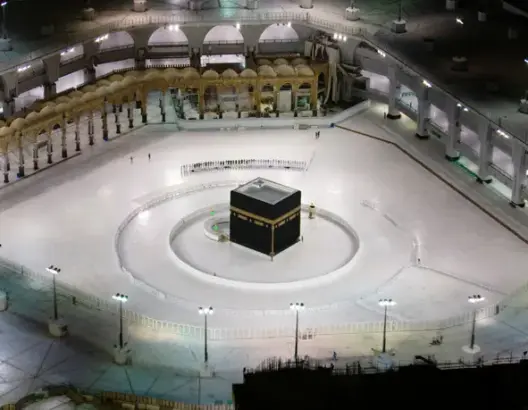 عبر السناب شات.. السديس يعلن موعد عودة الطواف والسعي وصلاة الجماعة