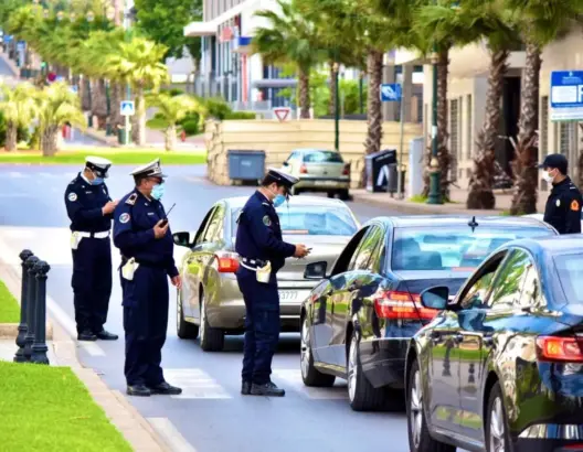 الحكومة تقرر حظر التجوال الليلي ابتداءً من التاسعة مساءً وتمنع التنقل إلى 3 مدن
