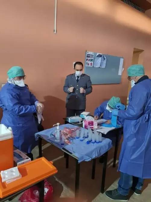 مستشفى الحاجب خالٍ من مصابي “كورونا”.. ولا جندي مصاب بالثكنة العسكرية
