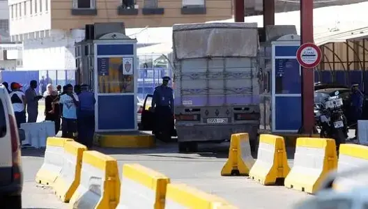 حكومة مليلية المحتلة تتهم المغرب بالتخلي عن مواطنيه برفضه السماح بعودتهم
