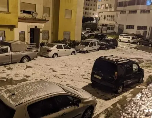 أمطار رعدية قوية وتساقط للبرد اليوم السبت بسبعة أقاليم بالمملكة