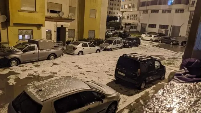 أمطار رعدية قوية وتساقط للبرد اليوم السبت بسبعة أقاليم بالمملكة