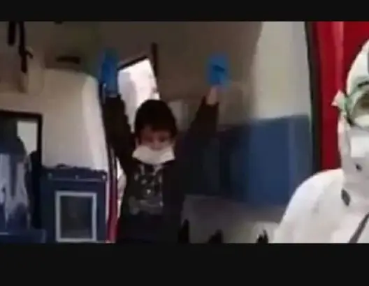 “حي يرزق”.. والد الطفل زياد المصاب بكورونا يقاضي ناشري خبر وفاته ويكشف وضعه الصحي (فيديو)