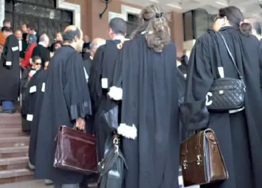 نقابة المحامين تلتمس إدراج المهنة ضمن القطاعات المتأثرة بتداعيات “كورونا”