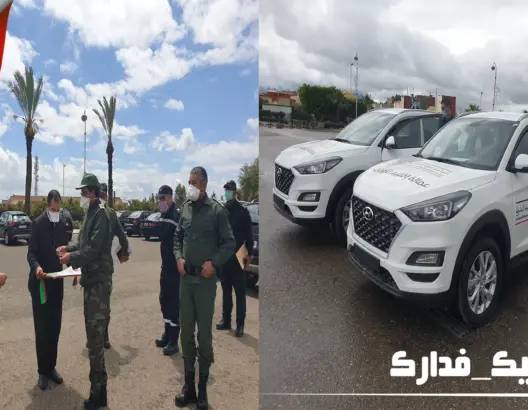 عامل تاونات يسلم وحدتين طبيتين متنقلتين لوزارة الصحة (صور)