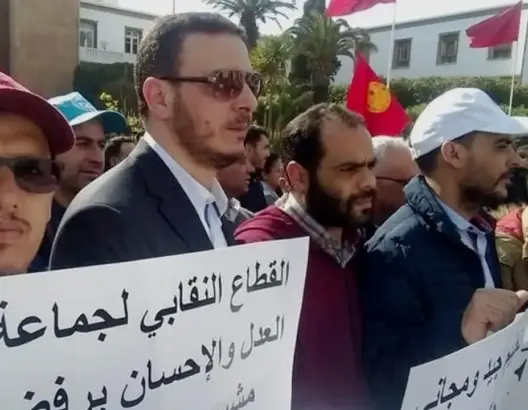 الذراع النقابي للجماعة يستنكر “الاستهانة” بأرواح العمال ويطالب بالإنصاف