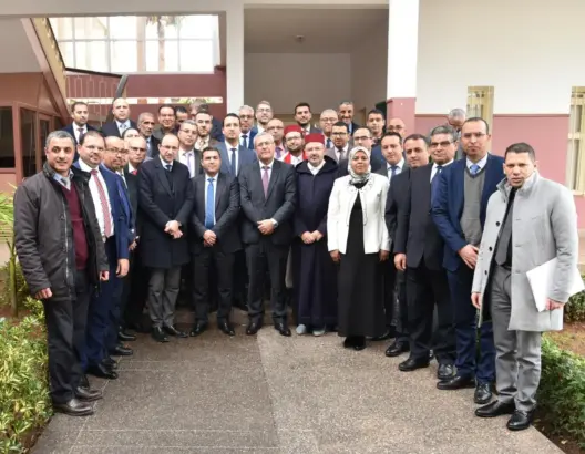 مسؤولون بوزارة العدل يضعون نصف راتب شهر واحد في صندوق “كورونا”