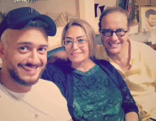 من منزلها وتفاعلا مع أزمة كورونا.. الركراكي حاضرة في برمجة رمضان بـ”ألو مي” (فيديو)