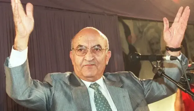 عبد الرحمان اليوسفي.. مواقف شامخة ترسم ملامح سيرة زعيم وطني كبير