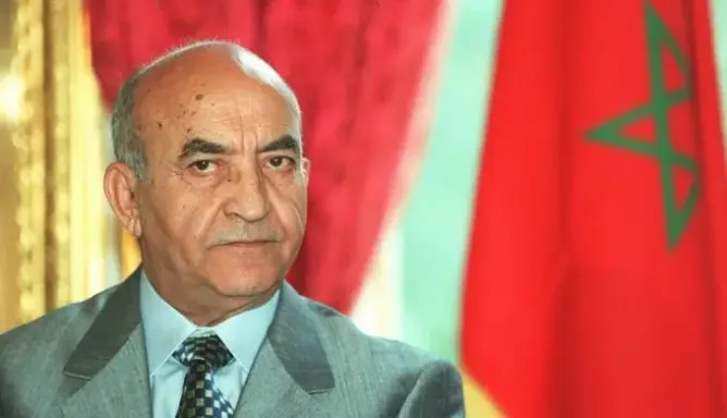 “احتراما لروح فقيد الوطن”.. القناة الأولى تلغي بث سهرة نجوم الأولى