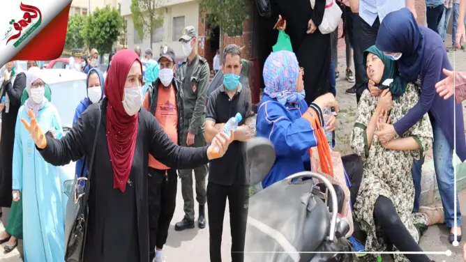 إلزام مدرسة خاصة الآباء بدفع المصاريف يدفع العشرات “للاحتجاج” بالبيضاء (فيديو)
