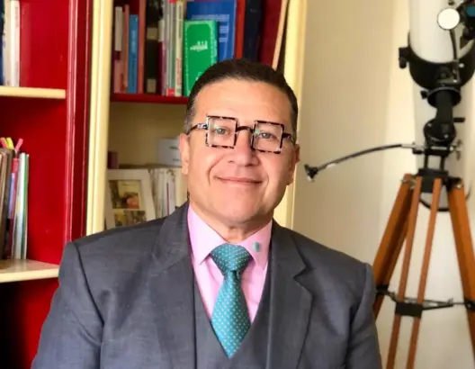 مبروكي: الحجر ورمضان .. لِنركع للمرأة ونطلب منها المغفرة