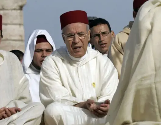 فيديو إهانة المصحف الشريف وتعنيف فتيات يقرأنه يجر التوفيق للمساءلة