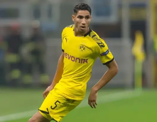 أشرف حكيمي يُحقق رقما قياسيا جديدا في الدوري الألماني