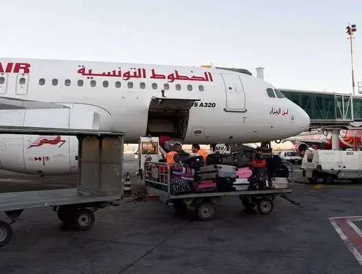 بينهم رضيع .. تونس تجلي 157 من رعاياها العالقين في المغرب