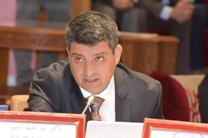 أدمينو: مشروع قانون 22.20 أعاد الارتباك إلى مواقف الحكومة