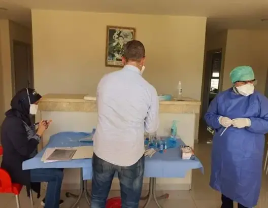 إجراء 20 فحصا للكشف عن “كورونا” على أفراد من الأمن والقوات المساعدة بخنيفرة (صور)