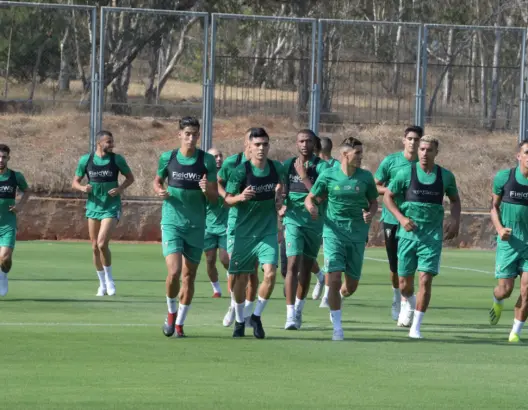 عملاق ألماني يخطب ود نجم المنتخب المغربي