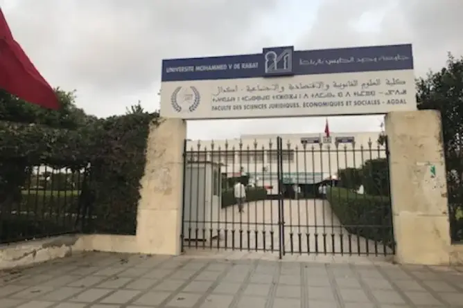 بسبب “كورونا”.. مناقشة رسائل الماستر بكلية أكدال سيتم عن بعد