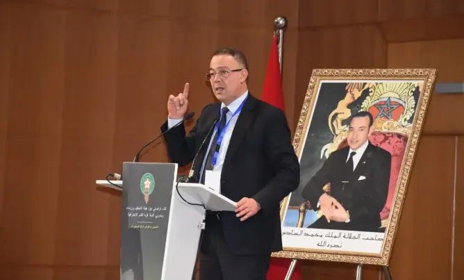 كورونا تدفع جامعة الكرة إلى تخفيض راتب حاليلوزيتش ودعم الحكام