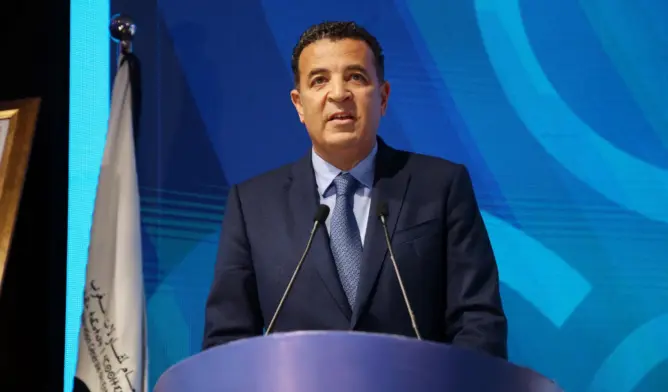 “الباطرونا” تدعو للالتزام بالتطبيق الصارم للتدابير الصحية داخل المقاولات