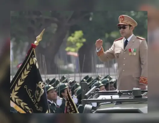 في الذكرى 64 لتأسيس الجيش.. الملك يشيد بالجنود ويخص المرابطين بالصحراء والبعثات الدولية بالتنويه